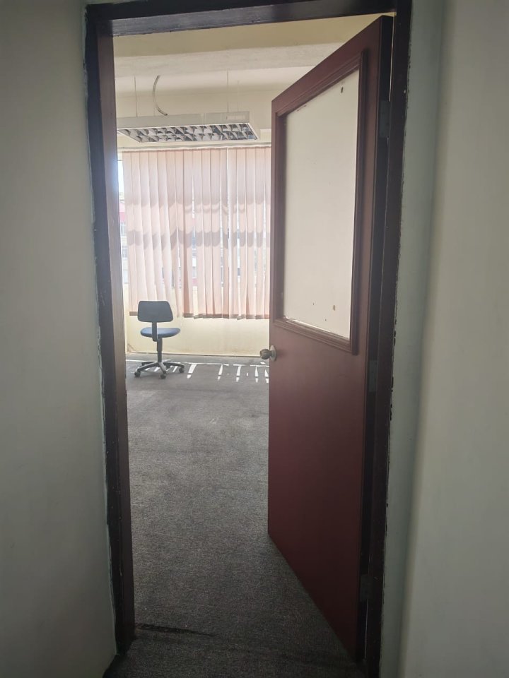 Photo 10